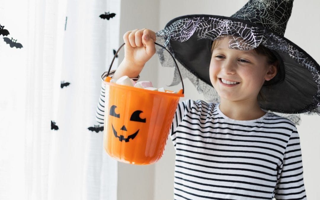 How to Look Out for Your Trick or Treaters Dental Health 1080x675 1
